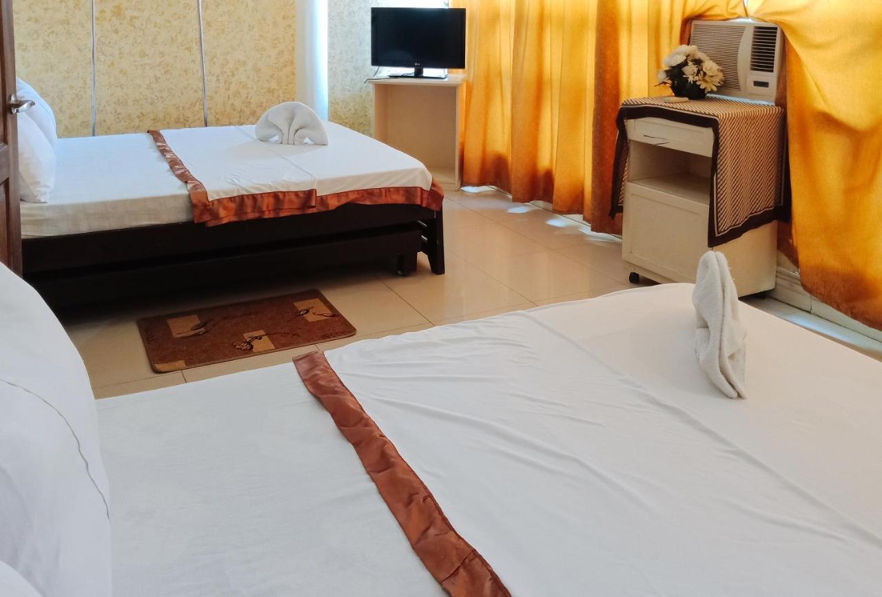 Villa Asuncion Country Inn And Resort Iloilo By Reddoorz Tigbauan Exterior photo